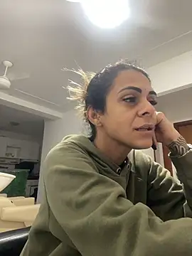 Snapshot of sabrinaneves chatting on 9, 7, 2026 sabrinaneves online show from 9, 7, 2026