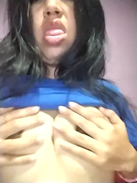 dulcevitasex online show from 2, 12, 2025