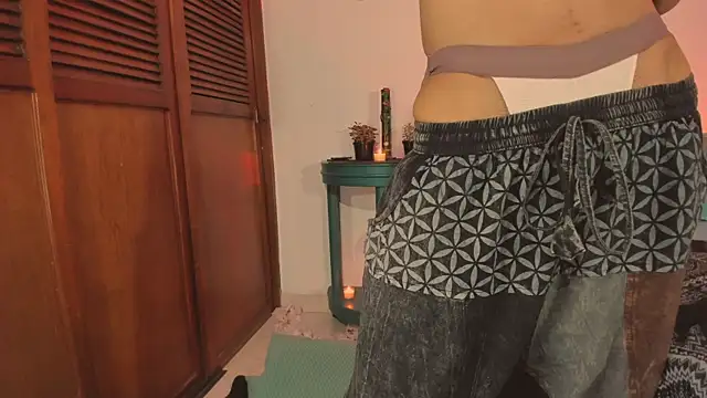 estmonnn online show from 9, 11, 2025