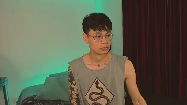 estmonnn online show from 8, 11, 2025