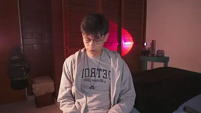 estmonnn online show from 19, 3, 2026