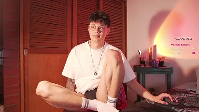 estmonnn online show from 21, 4, 2026