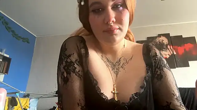 Snapshot of Lerabraunti chatting on 29, 10, 2025 Lerabraunti online show from 29, 10, 2025