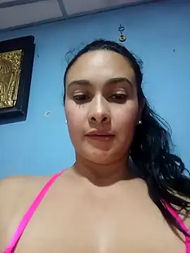 Isa-Giraldo online show from 18, 11, 2025