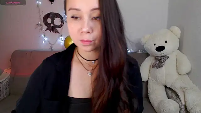 Snapshot of WOWalina chatting on 1, 11, 2025 WOWalina online show from 1, 11, 2025