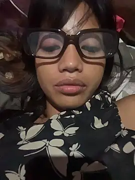 hottiebabe23 online show from 20, 12, 2025