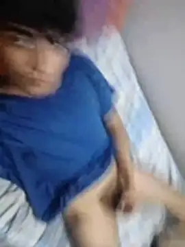 Snapshot of Rizos20cm chatting on 8, 11, 2025 Rizos20cm online show from 8, 11, 2025