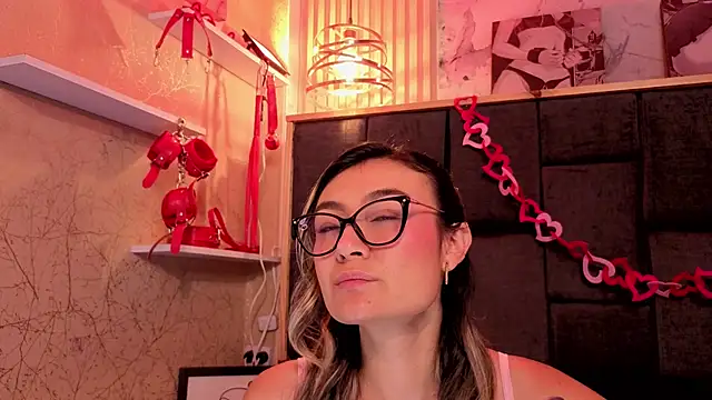 Im-Lola online show from 15, 2, 2026