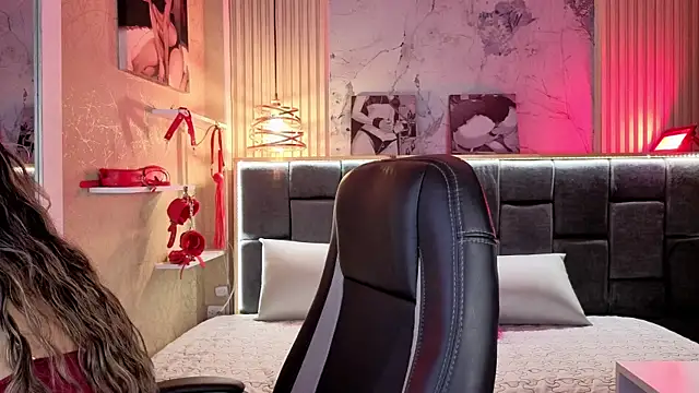 Im-Lola online show from 6, 2, 2026