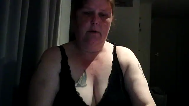 Snapshot of Sylviastar46 chatting on 23, 5, 2026 Sylviastar46 online show from 23, 5, 2026