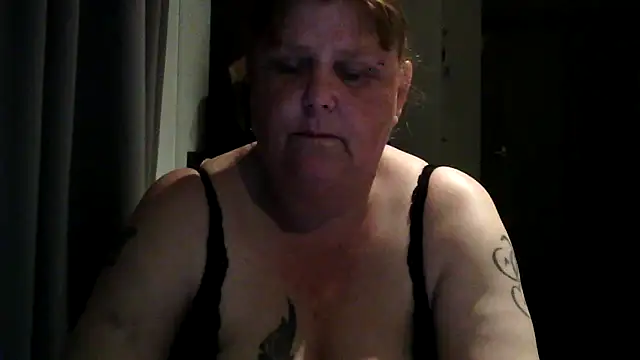 Snapshot of Sylviastar46 chatting on 24, 5, 2026 Sylviastar46 online show from 24, 5, 2026