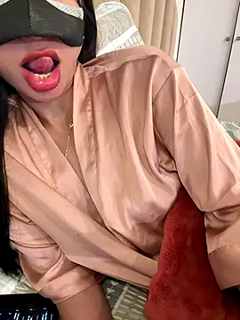 trinhvutrinh online show from 21, 12, 2025