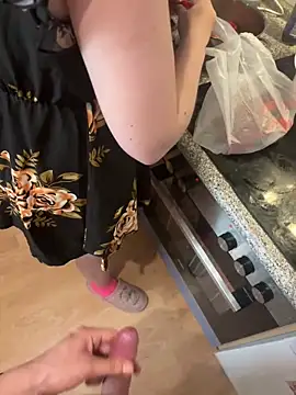 Teeny-Slut18 online show from 24, 5, 2026