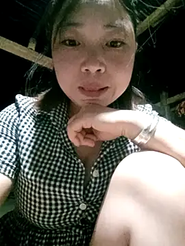 julybe online show from 27, 11, 2025