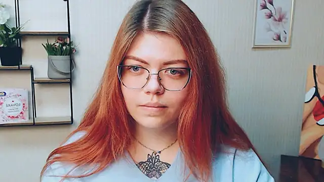 Snapshot of Lina_ri_ chatting on 29, 10, 2025 Lina ri  online show from 29, 10, 2025