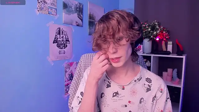 Snapshot of LeoBensyten chatting on 15, 1, 2026 LeoBensyten online show from 15, 1, 2026