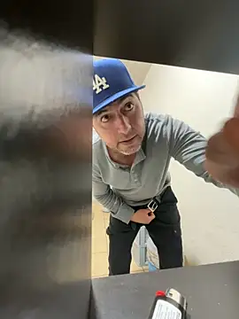 ezrah23 online show from 18, 2, 2026