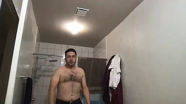 ezrah23 online show from 15, 12, 2025