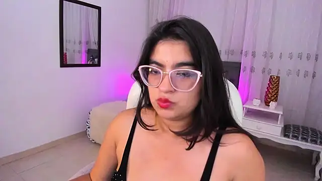 Luna Jonnes1 online show from 15, 1, 2026