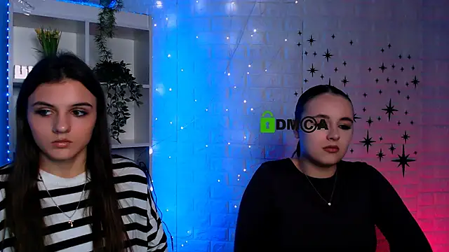 Snapshot of lisa_dark_ chatting on 5, 11, 2025 lisa dark online show from 5, 11, 2025