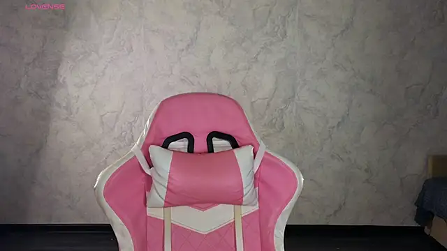 Lovelly molly1 online show from 21, 4, 2026