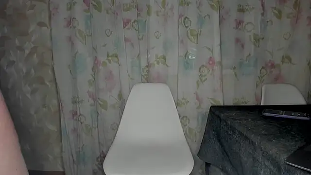 Elle Milfa online show from 3, 4, 2026