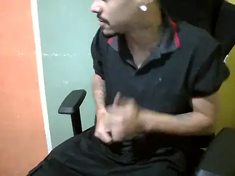 Snapshot of Joao_BRL chatting on 14, 11, 2025 Joao BRL online show from 14, 11, 2025