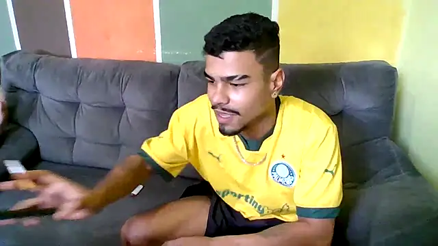 Snapshot of Joao_BRL chatting on 29, 11, 2025 Joao BRL online show from 29, 11, 2025