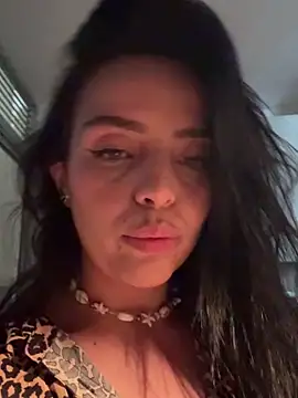 MailynAndNick online show from 14, 12, 2025