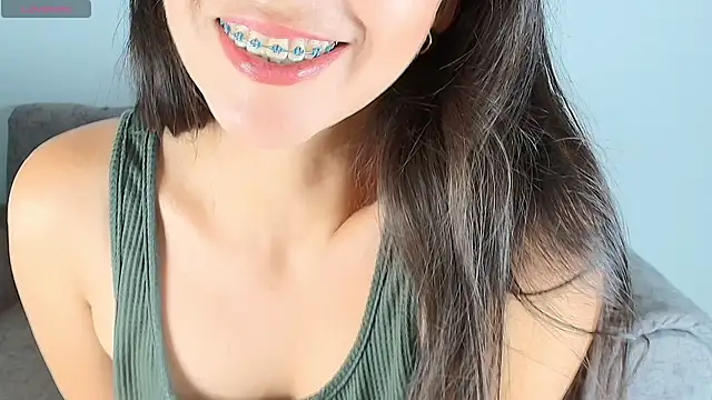 Snapshot of alana_pink95 chatting on 31, 10, 2025 alana pink95 online show from 31, 10, 2025