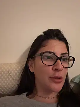 Snapshot of kfuri_28 chatting on 29, 11, 2025 kfuri 28 online show from 29, 11, 2025