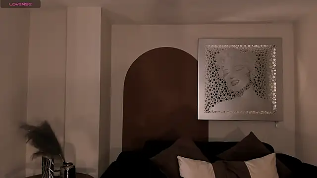 LaurentRosse1 online show from 18, 4, 2026