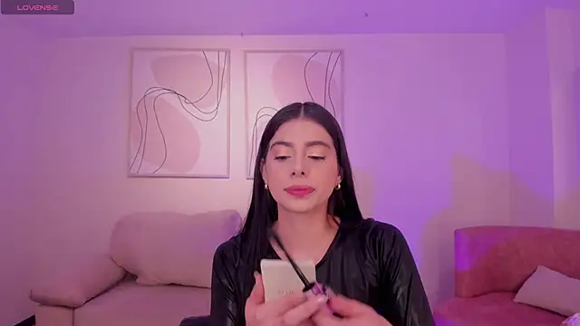 BellaConnorX online show from 30, 6, 2026