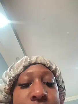 Snapshot of SP1CY_MOMMY chatting on 4, 7, 2026 SP1CY MOMMY online show from 4, 7, 2026