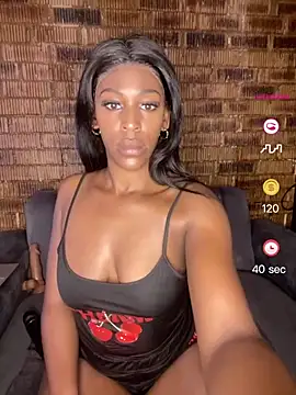 Snapshot of SP1CY_MOMMY chatting on 1, 6, 2026 SP1CY MOMMY online show from 1, 6, 2026