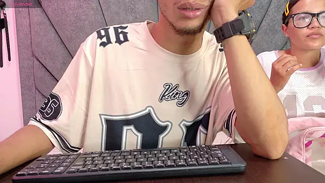 DamianandEva online show from 29, 3, 2026