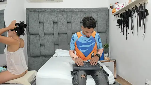 DamianandEva online show from 9, 11, 2025