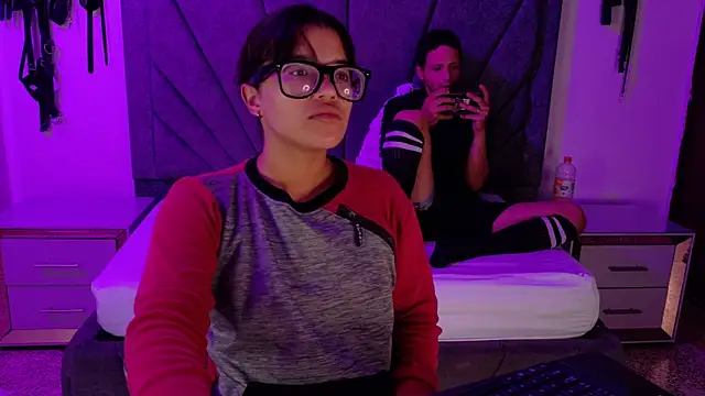 DamianandEva online show from 2, 4, 2026