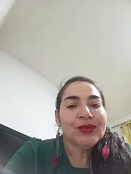 Snapshot of MaryRoze_ chatting on 28, 5, 2026 MaryRoze online show from 28, 5, 2026