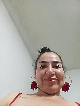 MaryRoze  online show from 2, 4, 2026