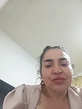 Snapshot of MaryRoze_ chatting on 23, 4, 2026 MaryRoze online show from 23, 4, 2026