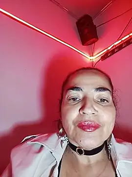 MaryRoze  online show from 17, 12, 2025