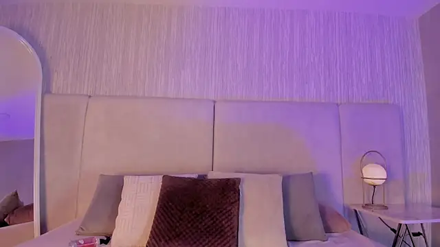 im Artemisaa online show from 4, 11, 2025