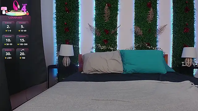 Snapshot of Ange_Boob chatting on 17, 12, 2025 Ange Boob online show from 17, 12, 2025