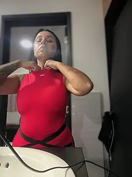 Natural BIGASS Nina online show from 1, 2, 2026