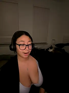 minha baby online show from 18, 11, 2025