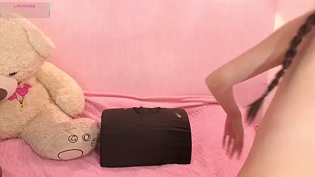 Little arii online show from 9, 2, 2026