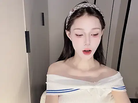 yuyu-33 online show from 8, 11, 2025