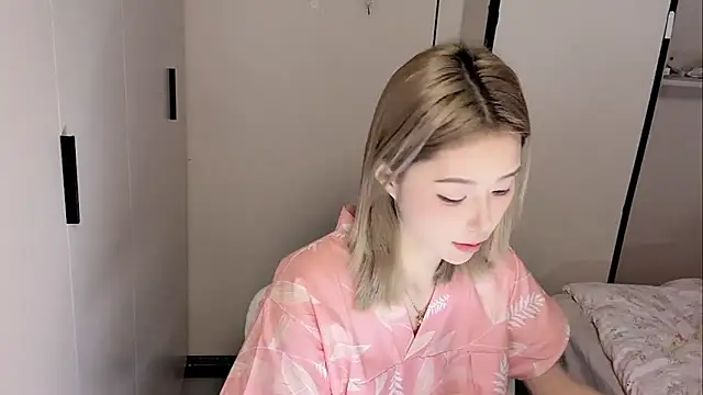 yuyu-33 online show from 8, 3, 2026