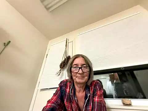 Snapshot of Fargo488 chatting on 31, 10, 2025 Fargo488 online show from 31, 10, 2025